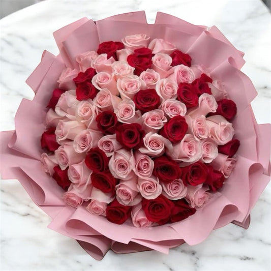 Amour de Roses | 50 Rose Bouquet